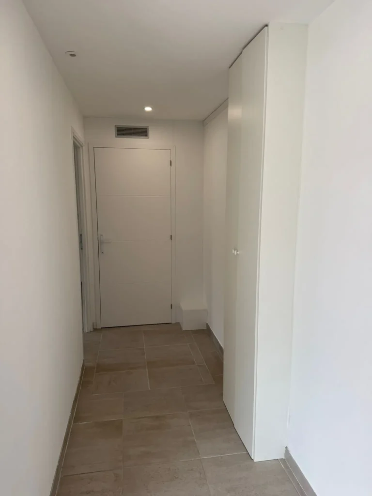 Accueil Porte sur mesure en Bois