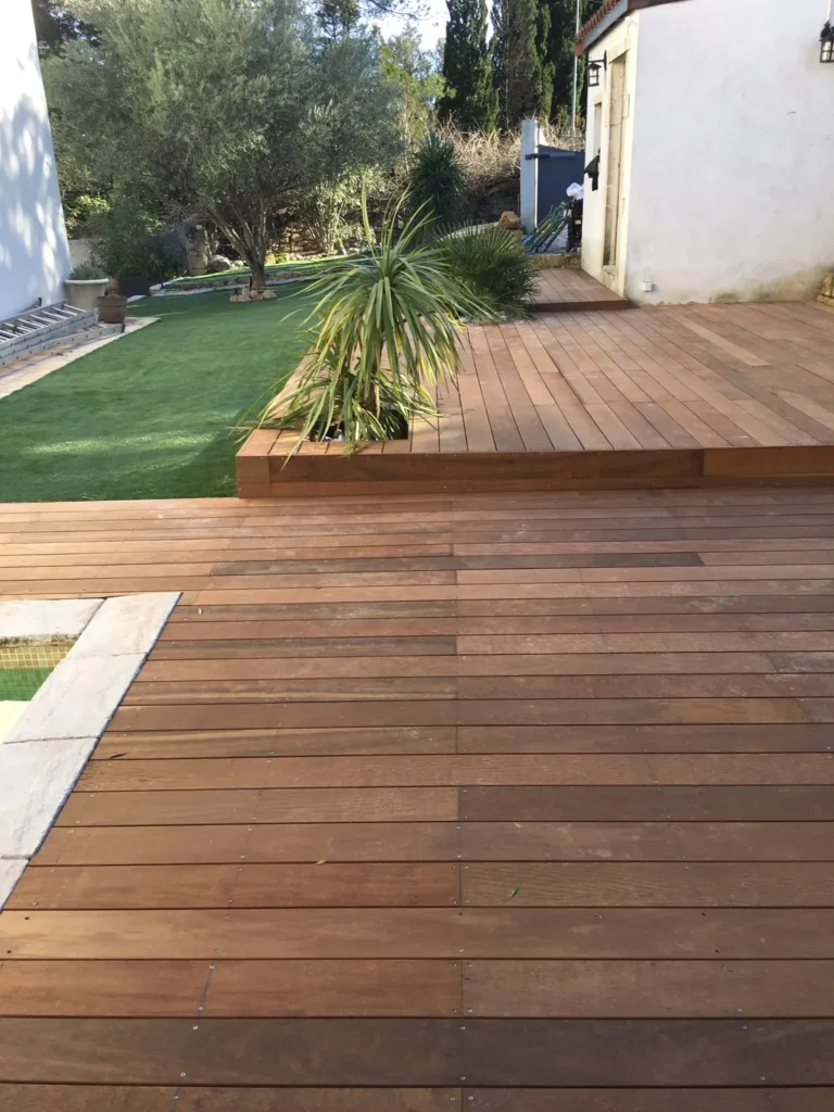 Accueil vente et pose de terrasse en bois (8)